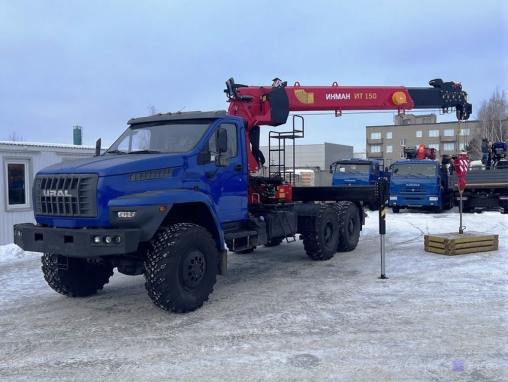 СЕДЕЛЬНЫЙ ТЯГАЧ Урал Next 4320 c КМУ ИНМАН ИТ 150