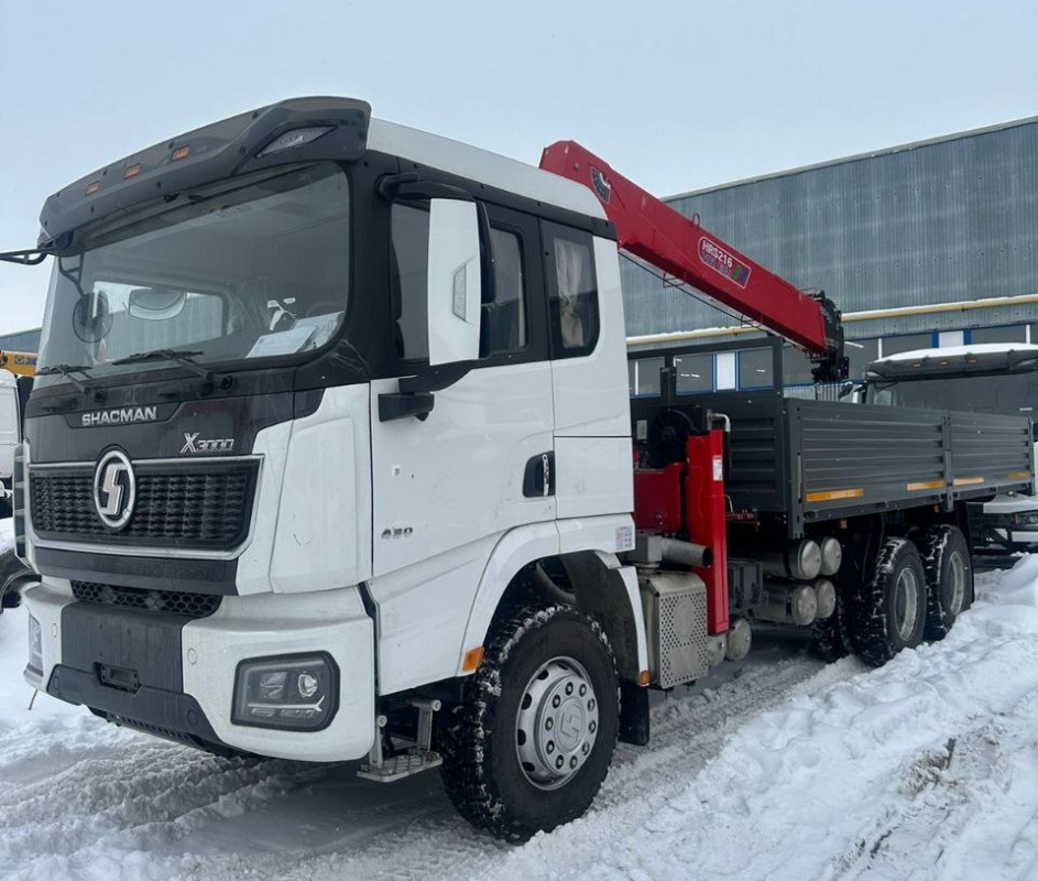 Бортовой Shacman 6x4 c КМУ HORYONG HRS 216