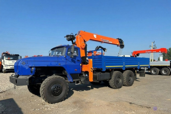 Бортовой Урал-М 4320-19** кабина 4320 капотный c КМУ HANGIL HGC 976