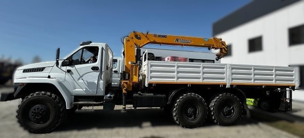 Бортовой Урал Next 4320 c КМУ XCMG SQS 157-4