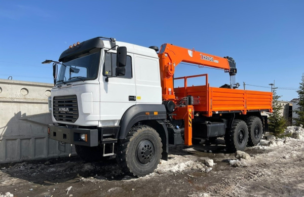 Бортовой Урал-М 4320-4972 бескапотный c КМУ Kanglim KS 2057
