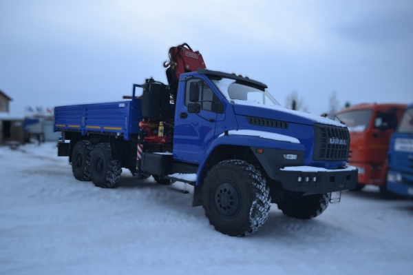 Бортовой Урал Next 4320 c КМУ Fassi F245A.0.22