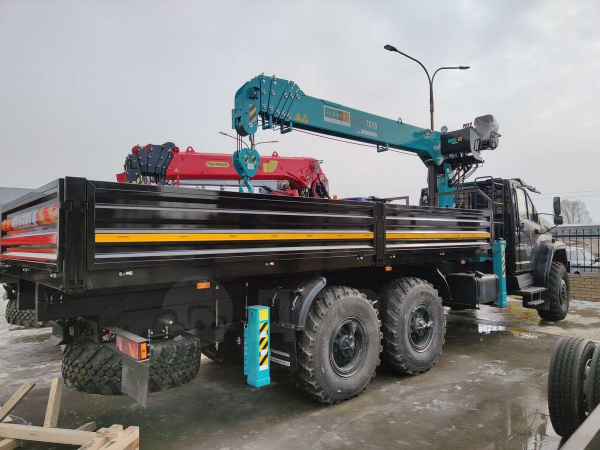 Бортовой Урал Next 4320 c КМУ HYUNDAI EVERDIGM (HKTC) HLC-7016