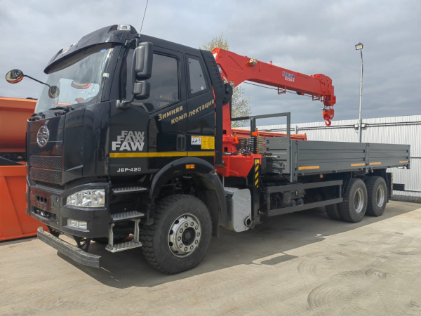 Бортовой FAW CA3250 с КМУ Kanglim KS 1256 GII