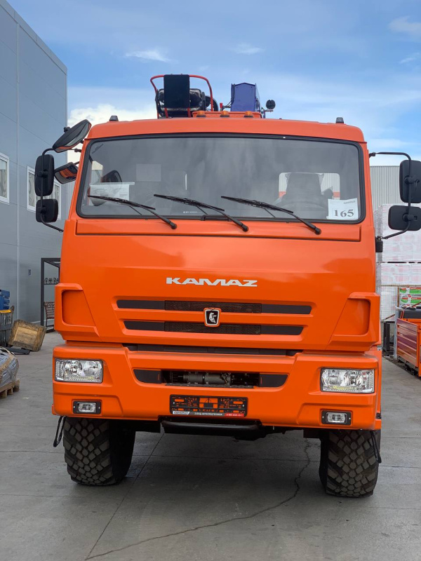АВТОМОБИЛЬ БОРТОВОЙ КАМАЗ 43118 C КМУ DONGYANG SS 1414
