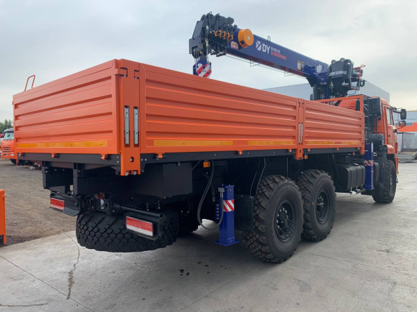 АВТОМОБИЛЬ БОРТОВОЙ КАМАЗ 43118 C КМУ DONGYANG SS 2036