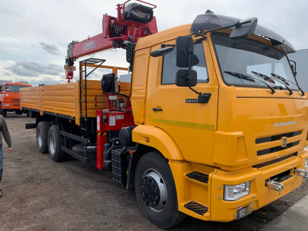 АВТОМОБИЛЬ БОРТОВОЙ КАМАЗ 65115 С КМУ HORYONG HRS 217