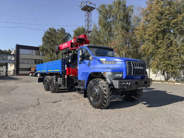 Бортовой Урал Next 4320 c КМУ HORYONG HRS 206